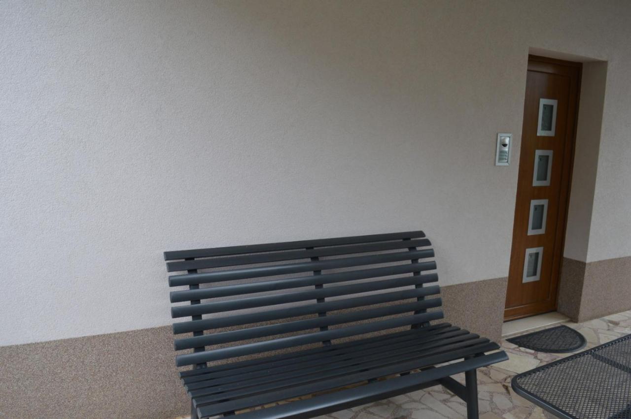 Apartamento Soba Mira Makarska Exterior foto