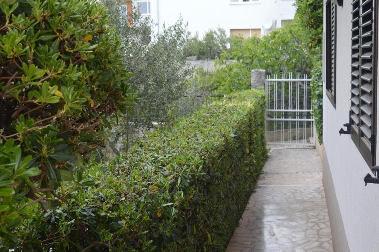 Apartamento Soba Mira Makarska Exterior foto